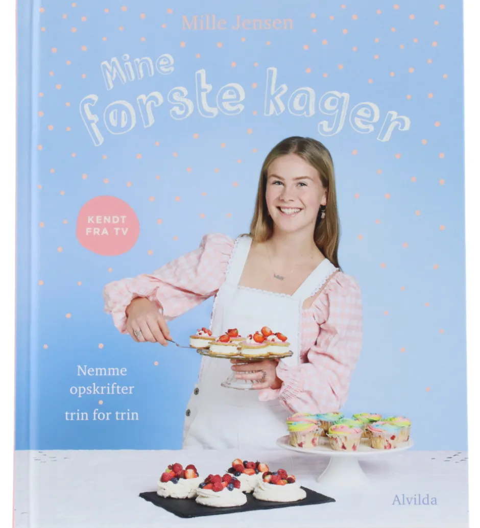 Kogebog - Mine Første Kager - DA>Alvilda Hot