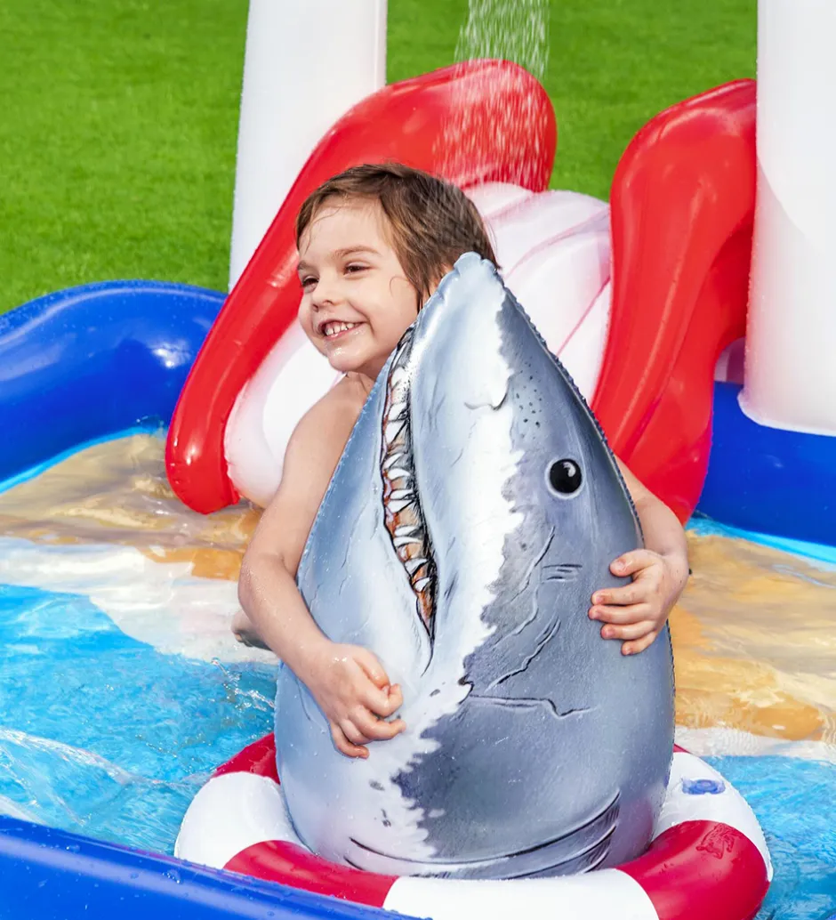 Legebassin - 234x203x129cm - Lifeguard Tower>Bestway Sale