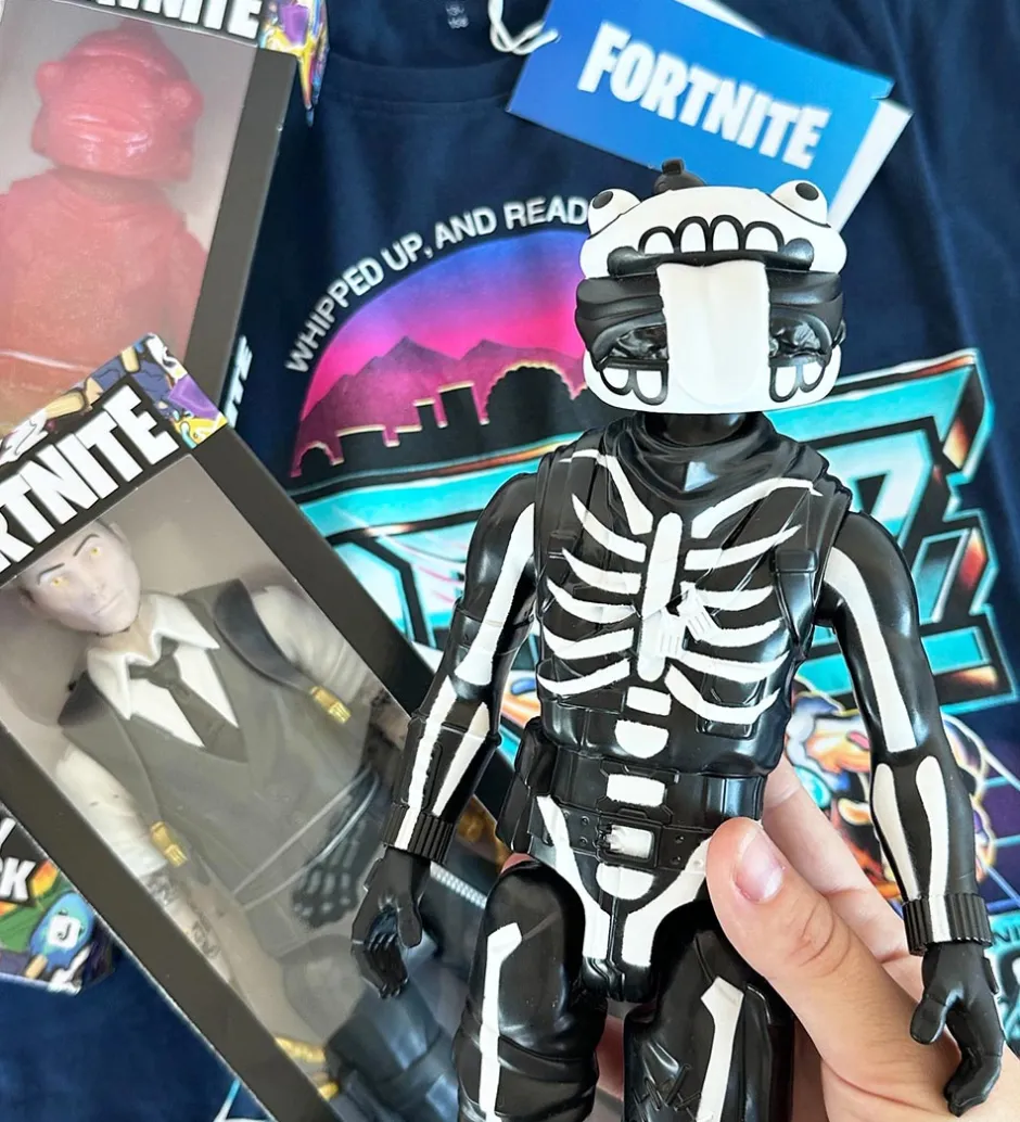 Figur - 30 cm - Victory Series - Gummy Fishstick>Fortnite Online