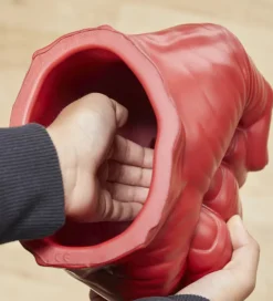 Avengers Red Hulk Gamma Smash Fists><noscript><img width=