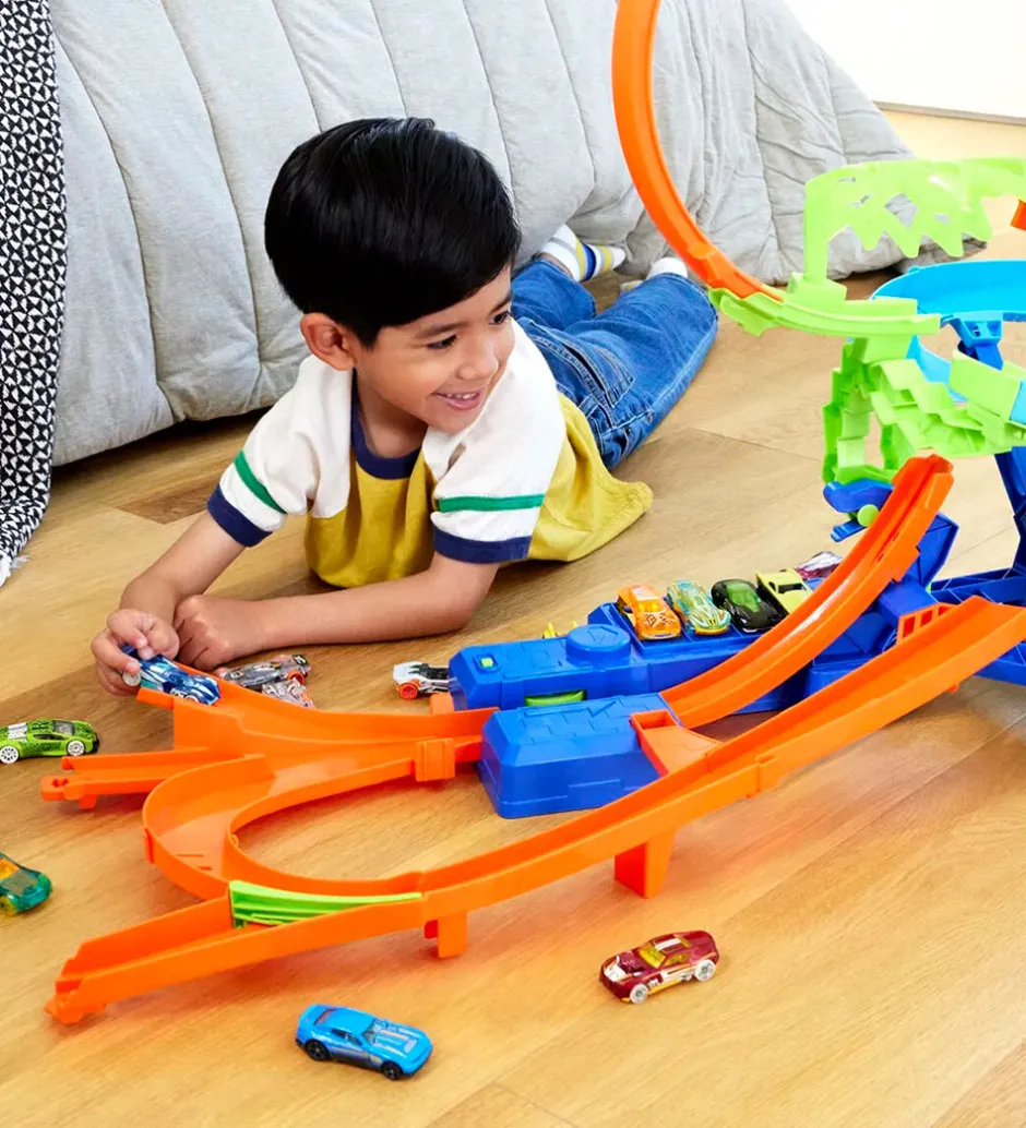 Bilbane - Stunt Tracks Mid-Air Crash>Hot Wheels Sale