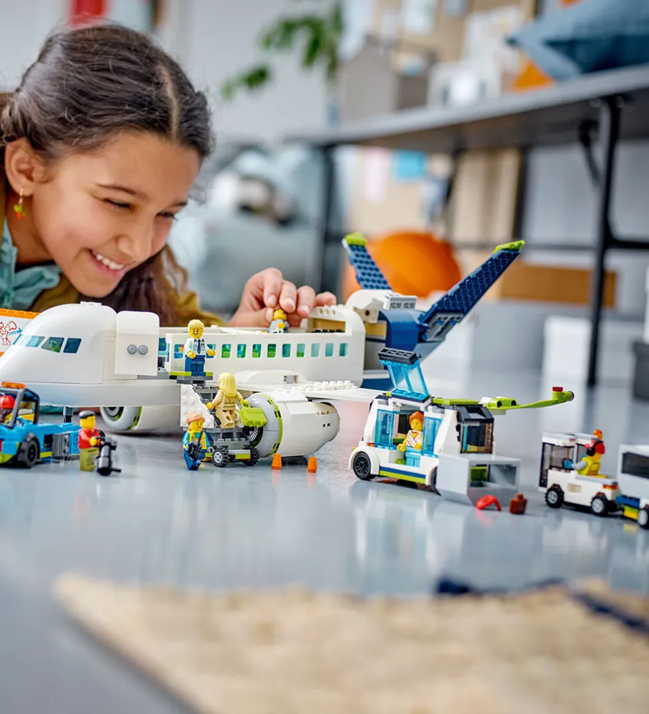 City - Passagerfly 60367 - 913 Dele>LEGO® New