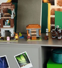 Minecraft - Røverforposten Og Ravager 21278 - 665 Dele><noscript><img width=