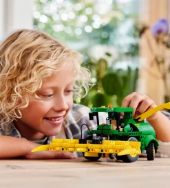 Technic - John Deere 9700 Forage Harve... 42168 - 559 Dele><noscript><img width=