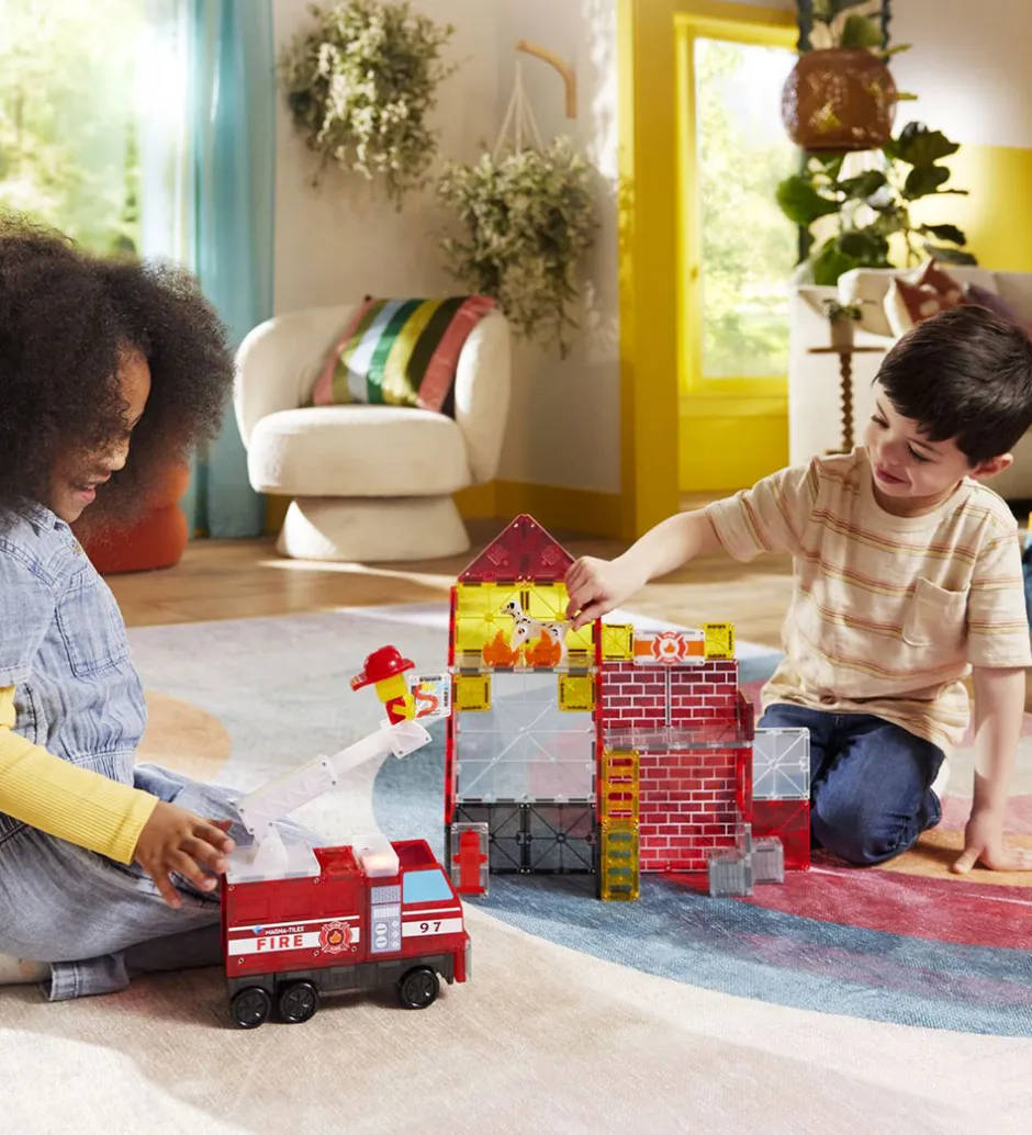 Magnetsæt - 50 Dele - Fire Station + MicroMAGS>Magna-Tiles Online