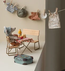 Miniature Havesæt - Bord med Stol og Bænk - Mus>Maileg Clearance