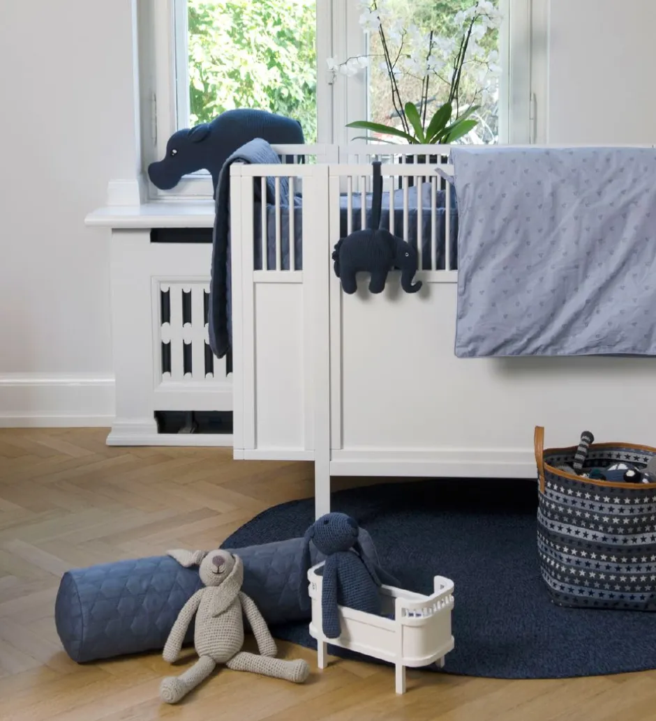 Legetæppe - 100x100 - Quiltet Stålblå m. Stjerner>Smallstuff Clearance
