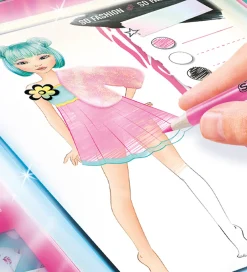 Fashion Designer Light-Up Studio><noscript><img width=