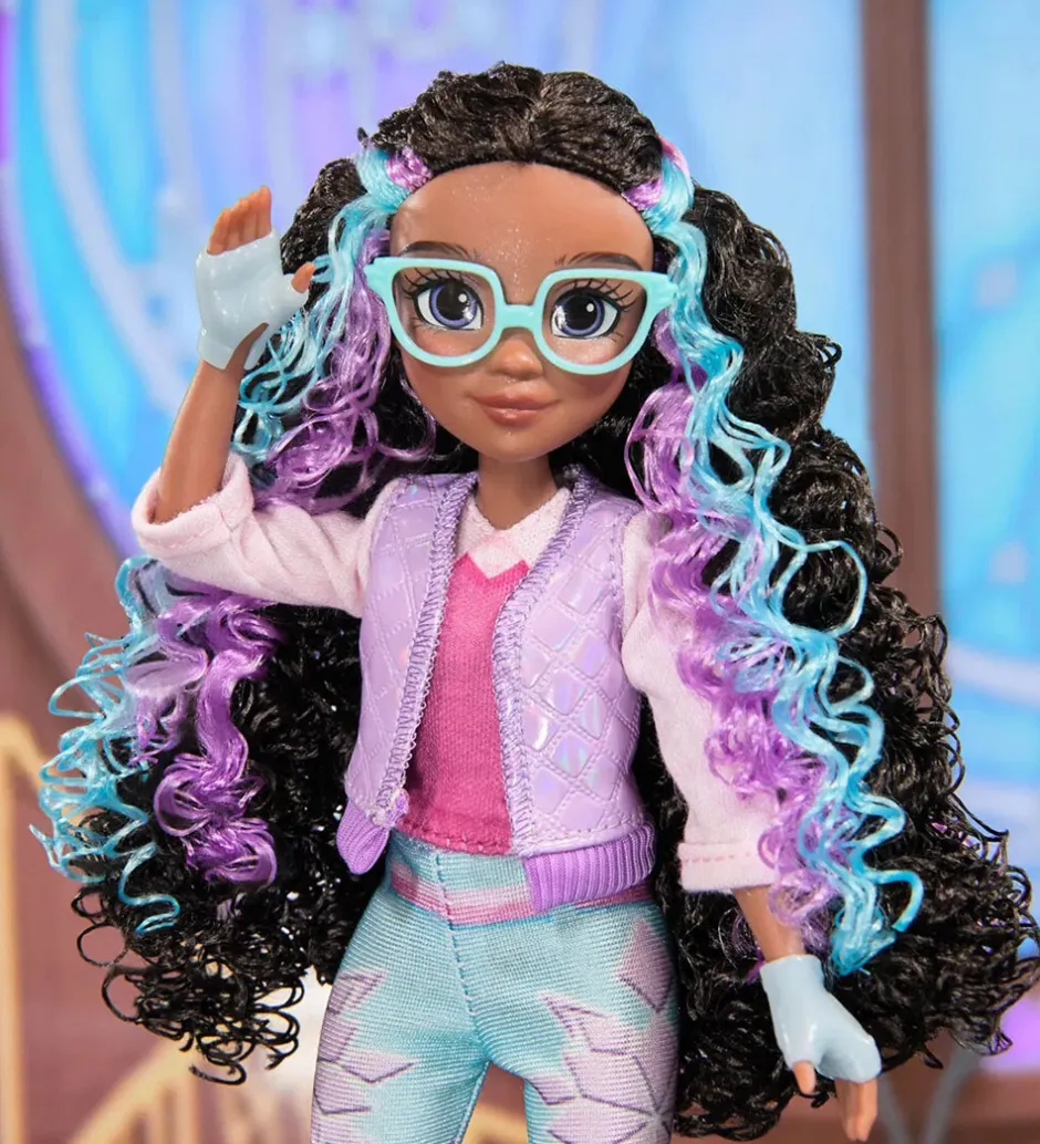 Dukke - 24 cm - Layla>Unicorn Academy Online